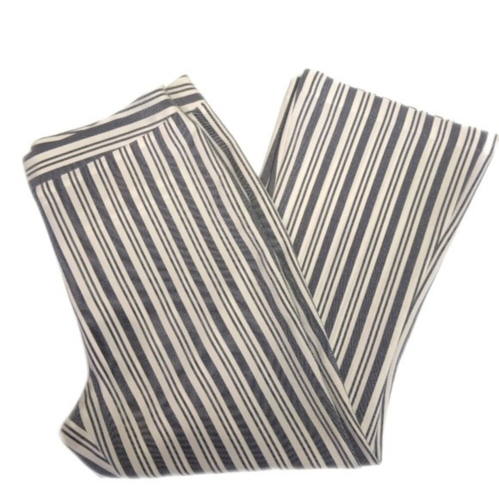 Gianni Bini smooth feel flat front cropped vertical striped pants - 8